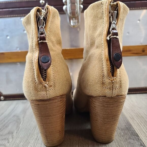 rag & bone Newbury Boots for Women for sale | eBay Rag & Bone Newbury Canvas Ankle Booties size 8.5